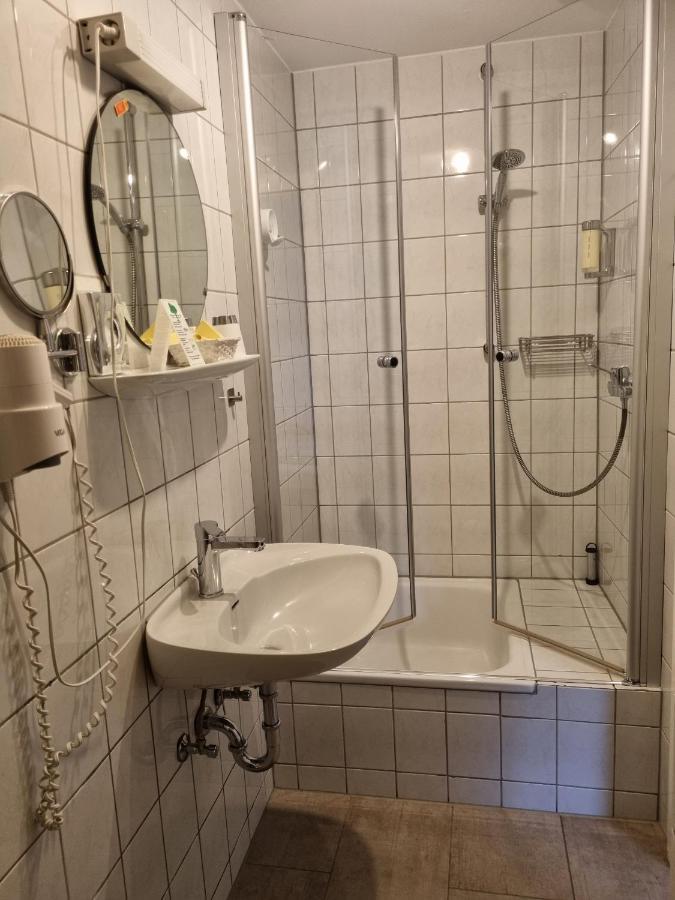 Venngasthof Zur Buche Monschau Room photo